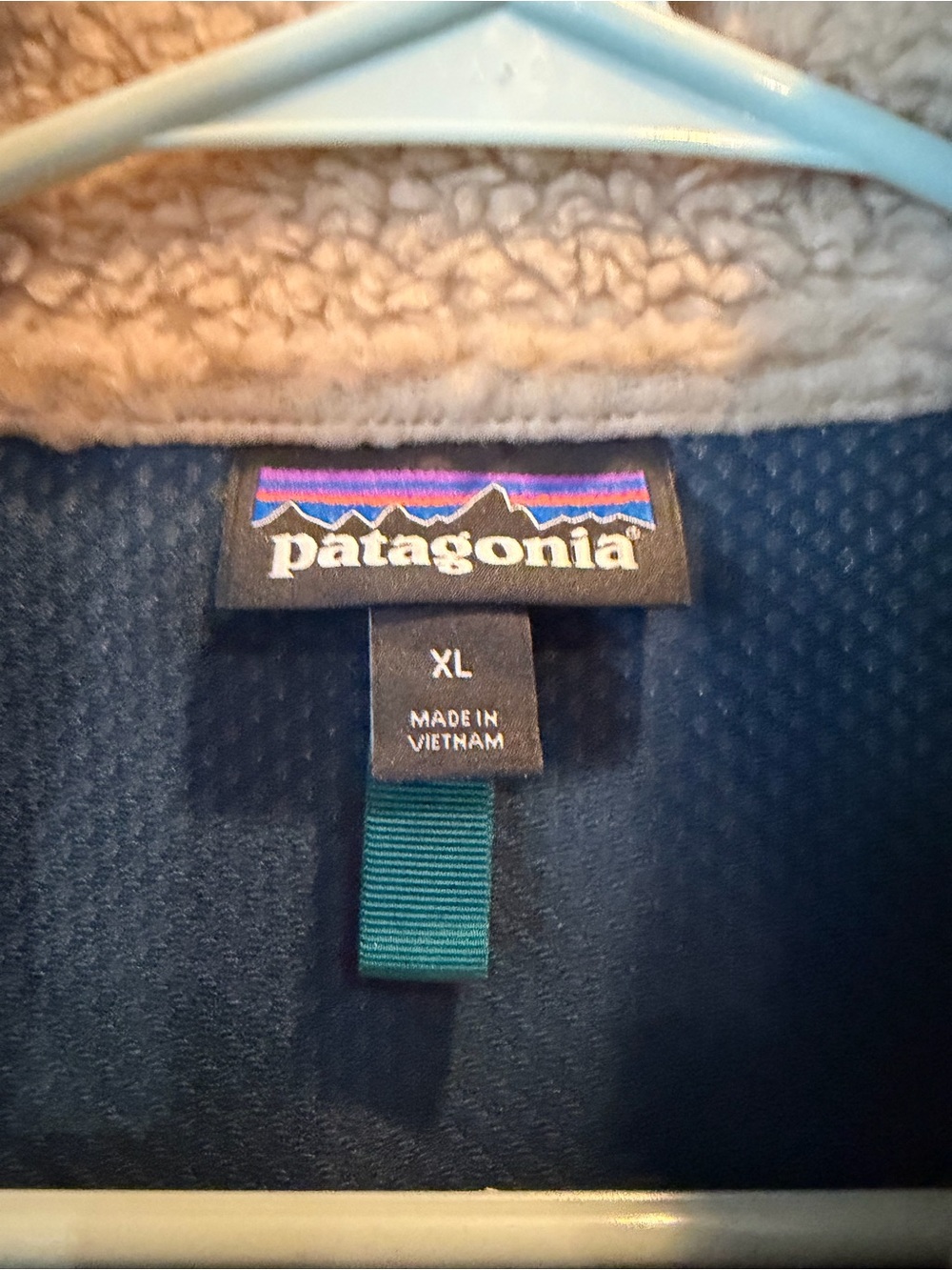 Patagonia Retro-X Sherpa Fleece Vest with Navy Trim - Picture 2 of 4